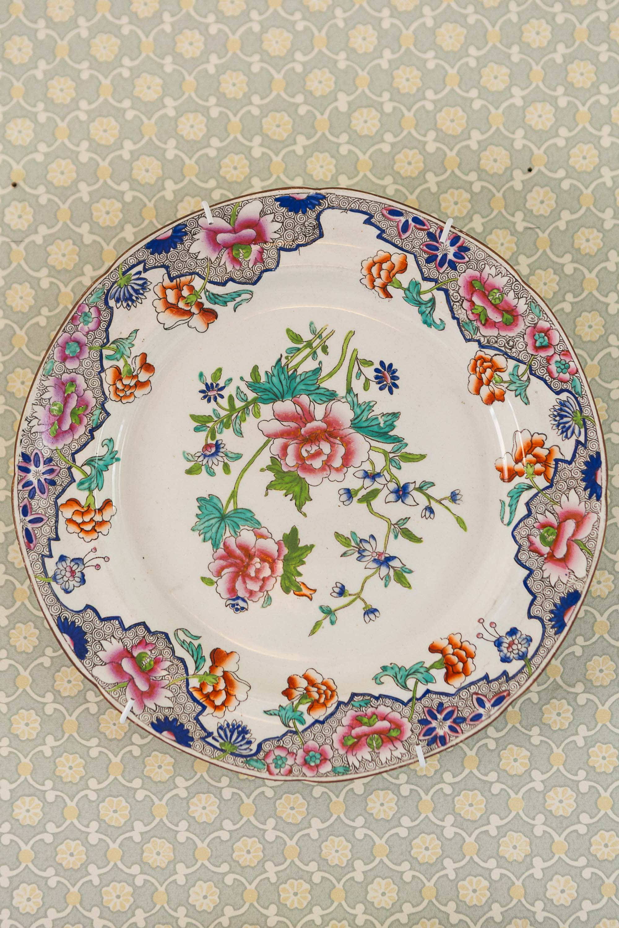 A Set of 19th Century Spode Plates